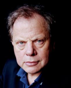 Bekijk details van Bas Heijne ontvangt P.C. Hooftprijs